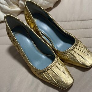 Frances Valentine Gold Women's Shoes